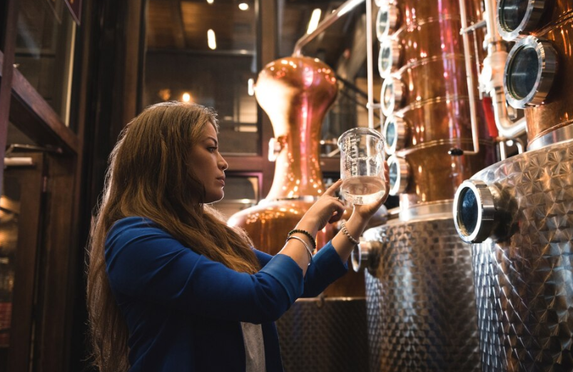 The Science Behind The Liquor World: Fermentation, Distillation, and the Art of Crafting Alcohol The Science Behind The Liquor World: Fermentation, Distillation, and the Art of Crafting Alcohol